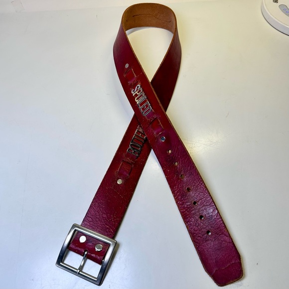 Vintage Brave Beltworks “Spoiled Rotten” Distressed Red Leather Y2K Belt Size 34 - Picture 8 of 16